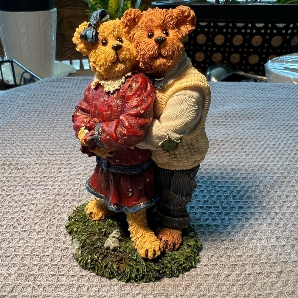 2003 Boyds Bear Bearstone Amy & Mark The Perfect Match Figurine 2277926